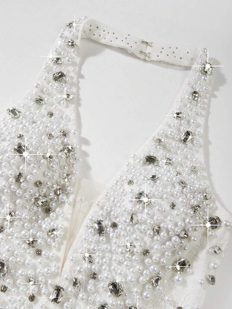 Women's Deep V Neck Diamond Studded Mini Dress Sexy Mature Elegant Style Graduation Party Evening Cocktail Outfit Fashion Clothing