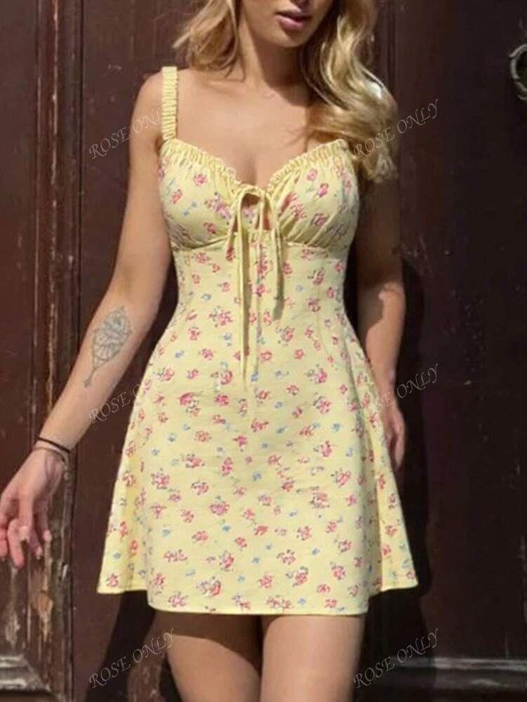 Women's Ditsy Floral Spaghetti Strap Backless Mini Dress Sexy Elastic Summer Outfit Vacation Beach Holiday Photoshoot Daily Casual Wear